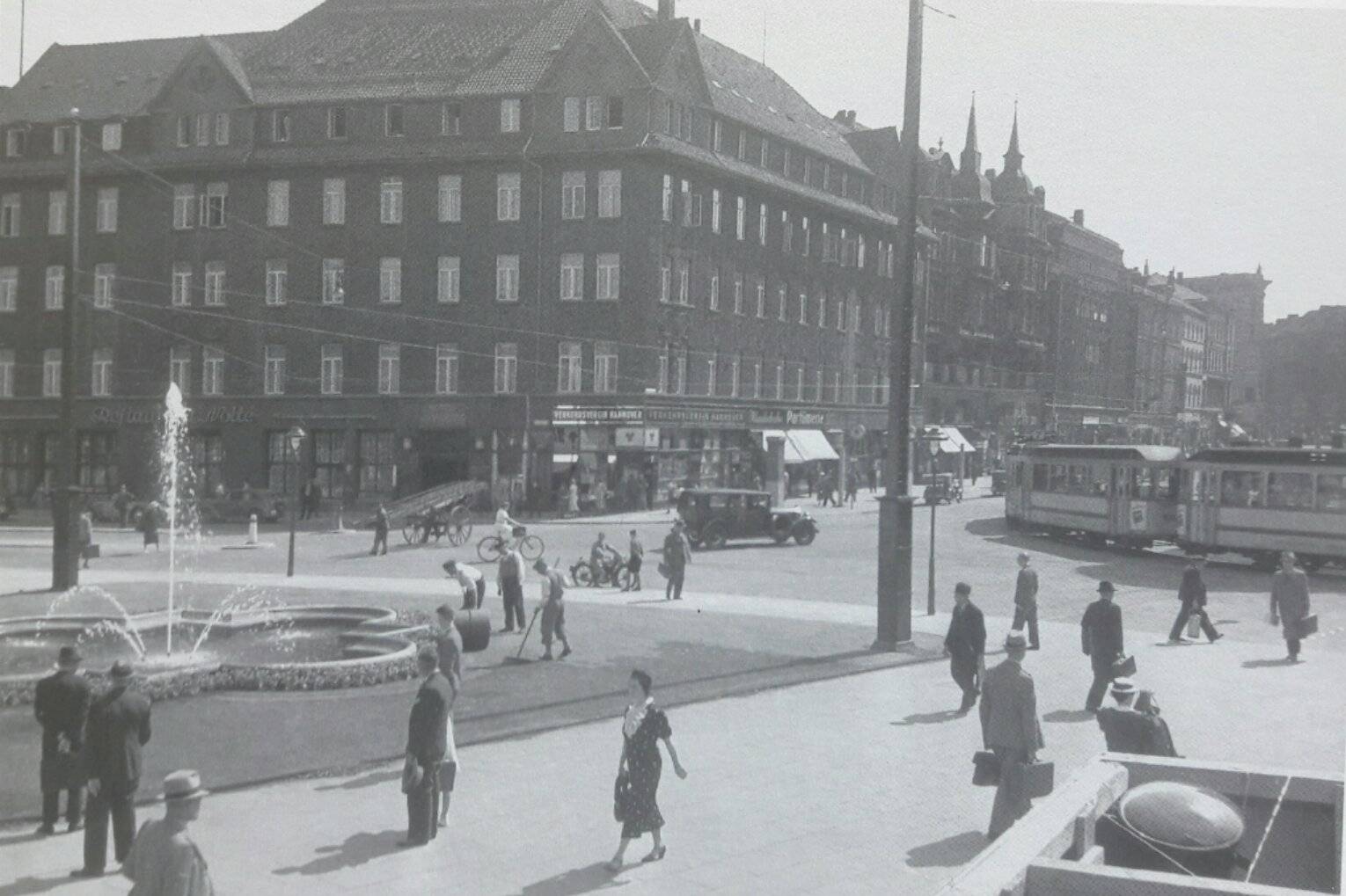 Ernst August Platz und Bahnhofstraße
