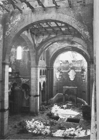 Der Innenraum der zerbombten Garnisionkirche im Jahre 1955, Quelle:Bildarchiv Foto Marburg