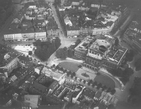 Luftbild des zerstörten Cafe Kröpcke 1943, Quelle:Bildarchiv Foto Marburg